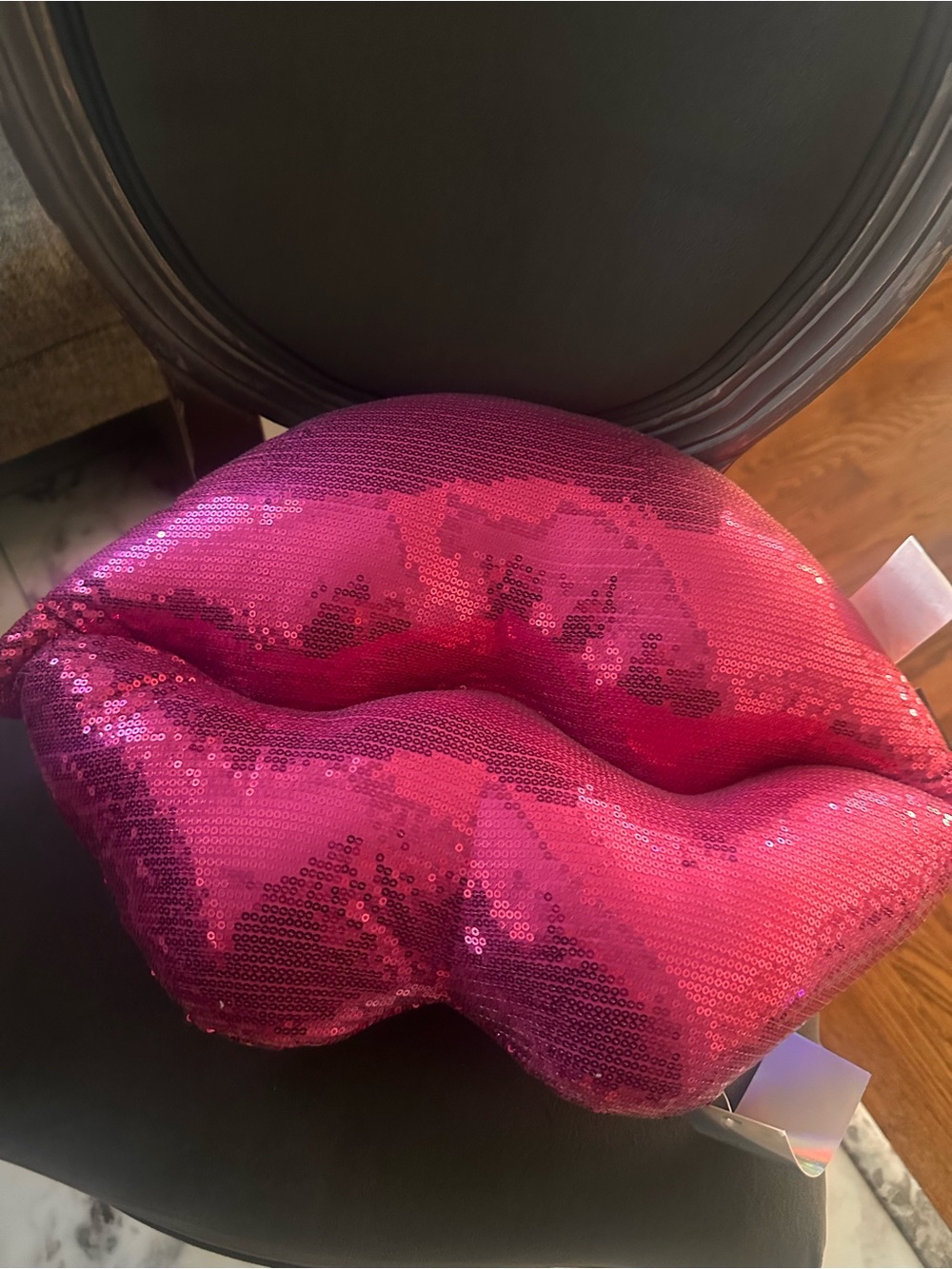 Rachel Zoe Vampire Lips Sequin Decorative Pillow NWT - Picture 2 of 3